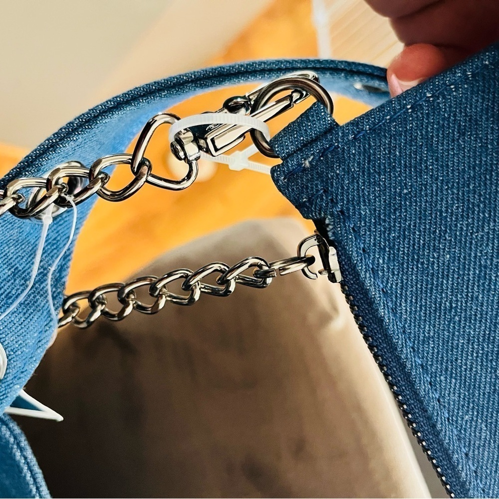 Betsey Johnson skull denim tote bag xl​​​​​ - Picture 3 of 9